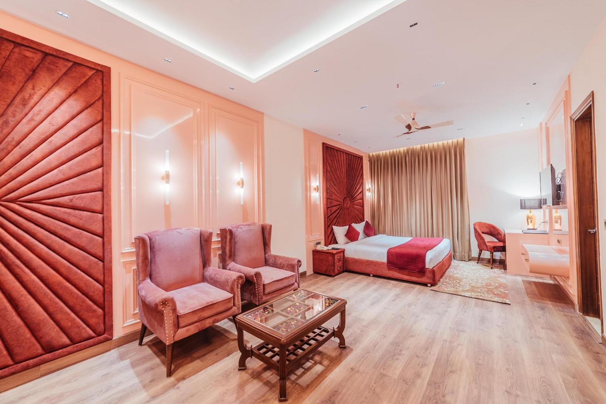 The Ramayana Hotel, Ayodhya Exterior photo